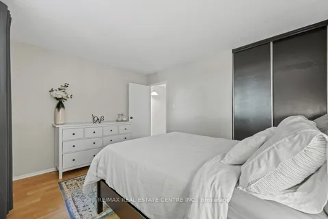 14 Avra Crt, Guelph, ON N1H 7B2