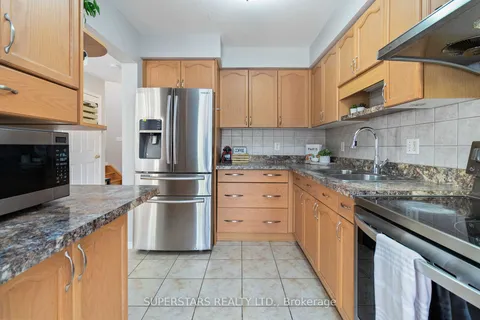 28 Beattie St, Guelph, ON N1H 8N1