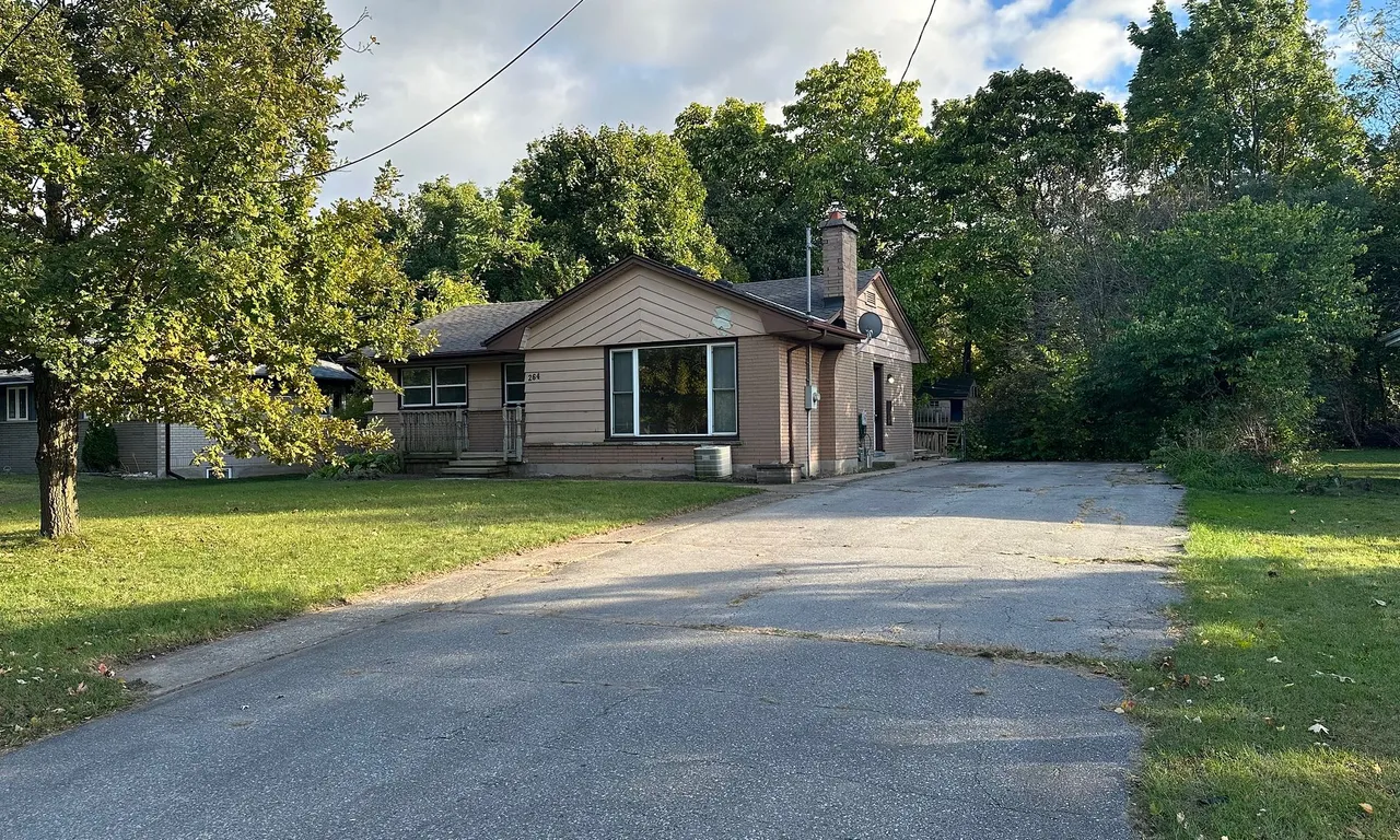 264 Trott Dr, London, ON N6G 1B5