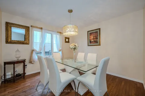 67 Hayward Cres, Guelph, ON N1G 5A3