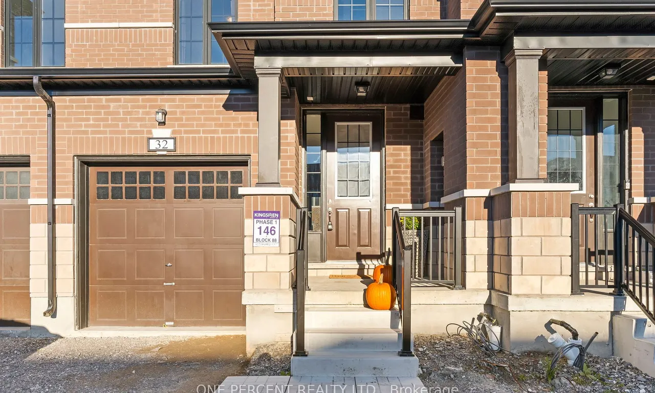 32 Keenan St, Kawartha Lakes, ON K9V 6C2