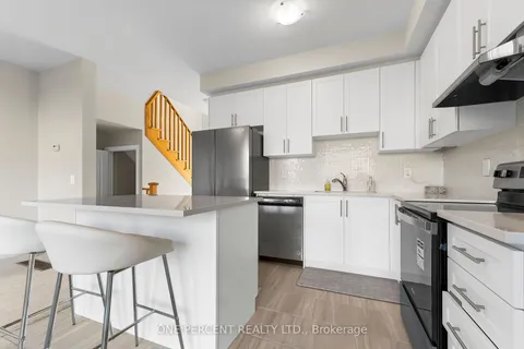 32 Keenan St, Kawartha Lakes, ON K9V 6C2