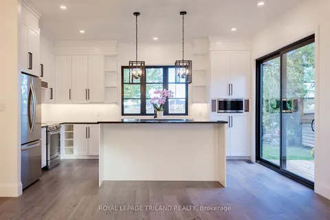 30 Gill Rd, Lambton Shores, ON N0M 1T0