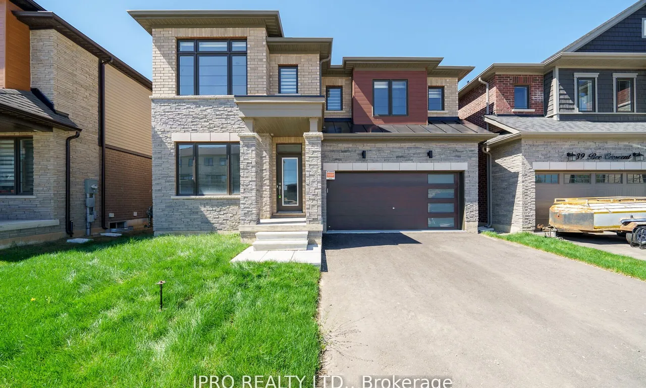 37 Bee Cres, Brantford, ON N3T 0V7