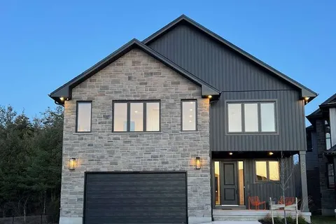 38 McIntyre Court, Guelph, ON N1L 0N1