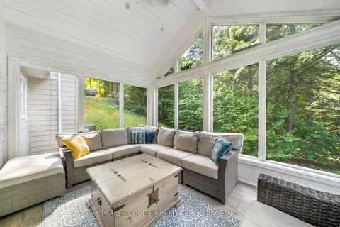 1202 Windermere Rd, Muskoka Lakes, ON P0B 1M0