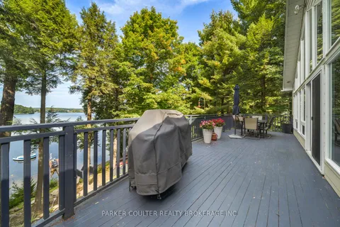 1202 Windermere Rd, Muskoka Lakes, ON P0B 1M0