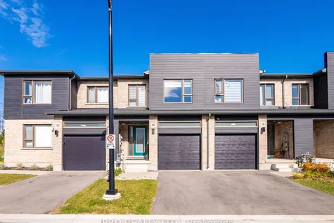 16 Roper Pl, Kitchener, ON N2R 1R2
