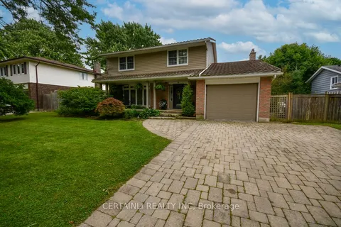 39 Park Lane Dr, Stratford, ON N5A 5C1