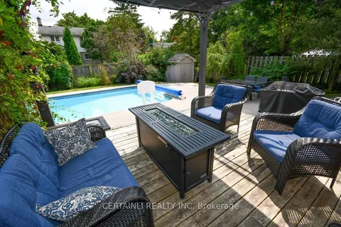 39 Park Lane Dr, Stratford, ON N5A 5C1