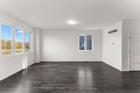 106 Brennan Cres, Loyalist, ON K0H 2H0