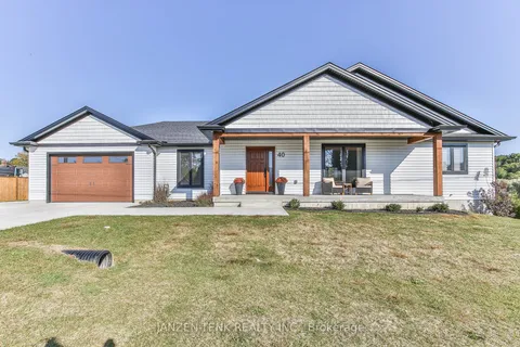 40 Elm St, Bayham, ON N0J 1Z0