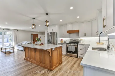 40 Elm St, Bayham, ON N0J 1Z0