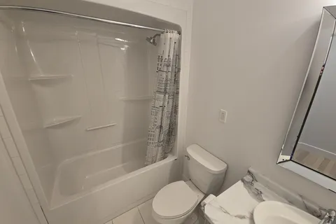312 Graham Coughtry Crt, Sarnia, ON N7W 0A8