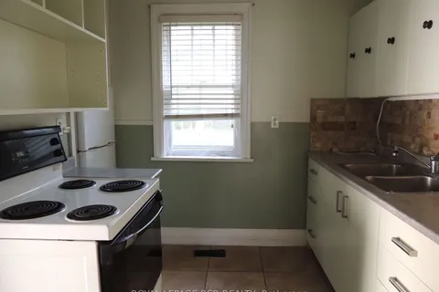 151 Countess St, West Grey, ON N0G 1R0