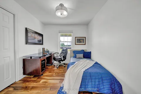 1331 Lakeside Dr, Prince Edward County, ON K0K 1T0