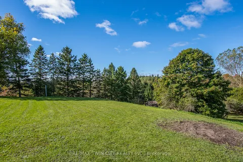 7392 Wellington Road 10 Rd, Mapleton, ON N0G 2K0