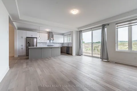 150 Forestwalk St, Kitchener, ON N2R 0S9