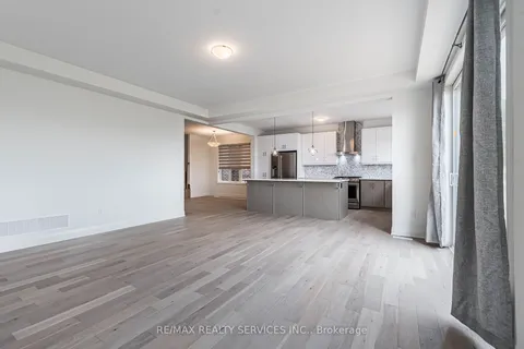 150 Forestwalk St, Kitchener, ON N2R 0S9