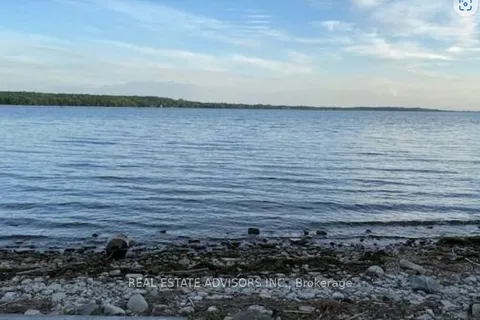 18 Bayswater Rd, Quinte West, ON K8V 5P5