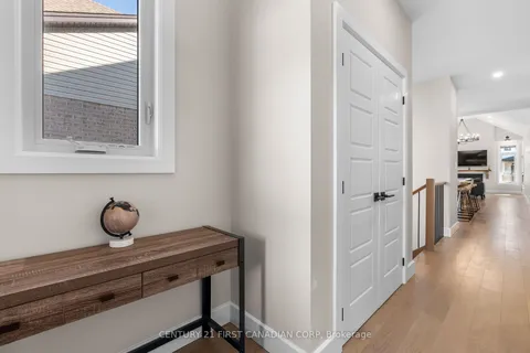 128 Scotts Dr, Lucan Biddulph, ON N0M 2J0
