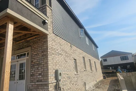 6 Sherrill Ave, Brantford, ON N3V 0C3