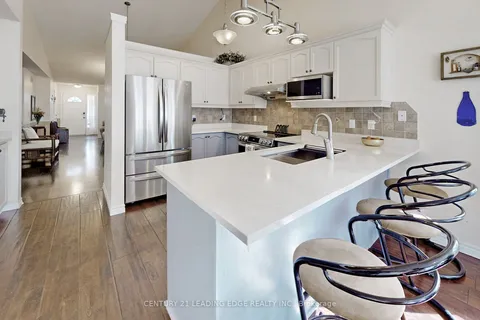 14 Atto Dr, Guelph, ON N1E 0E4