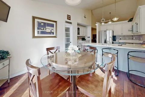 14 Atto Dr, Guelph, ON N1E 0E4