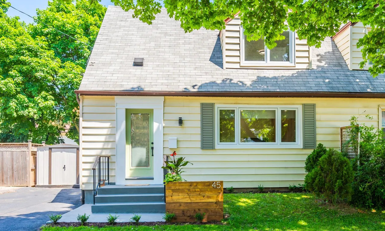 45 Glengrove Ave, Hamilton, ON L8H 1M9