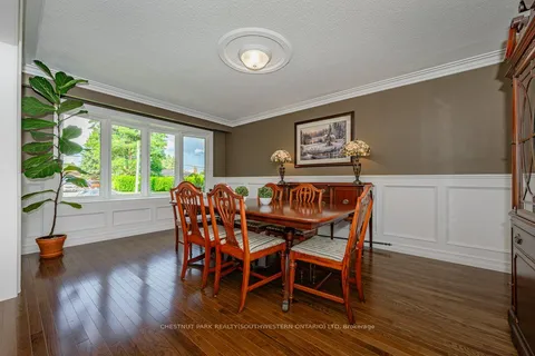 146 Cityview Dr, Guelph, ON N1E 6Y5