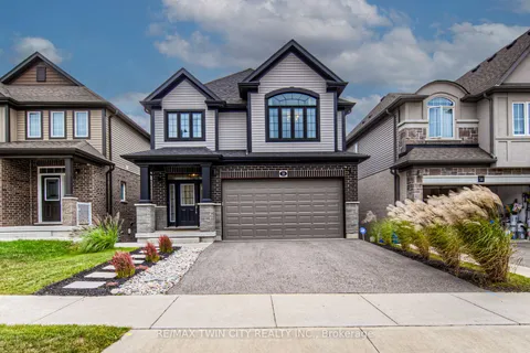 38 Ridgemount St, Kitchener, ON N2P 2L1