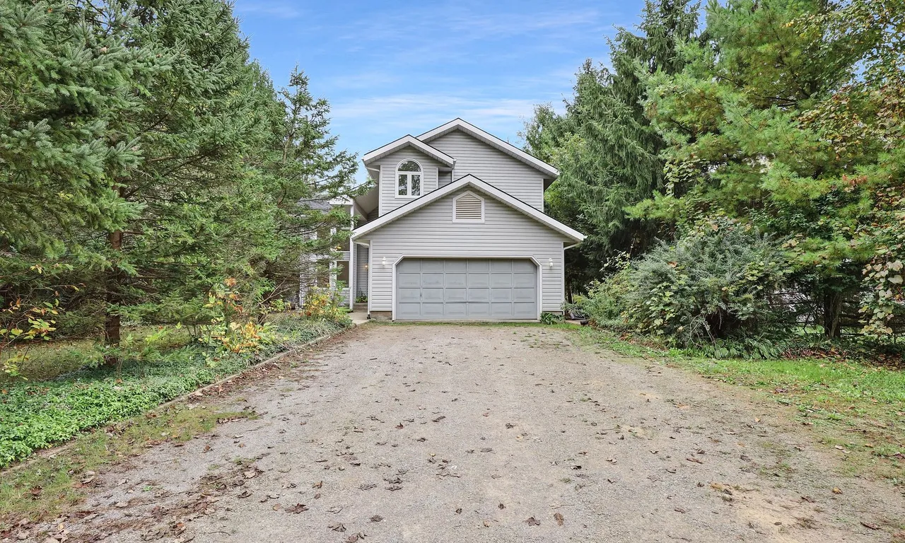 1466 Mcdowell Rd, Norfolk, ON N3Y 4K5