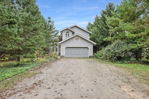 1466 Mcdowell Rd, Norfolk, ON N3Y 4K5