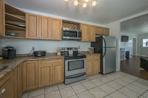 67 St Julien St, London, ON N5Z 2M5