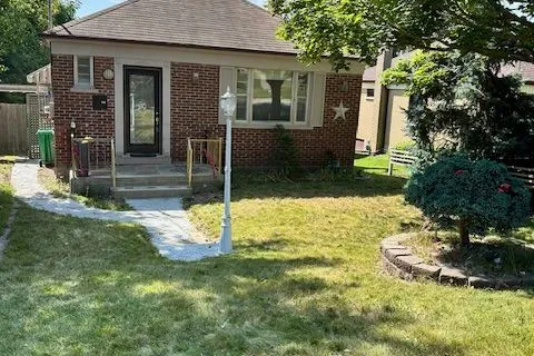 785 Frank St, Peterborough, ON K9J 4N1