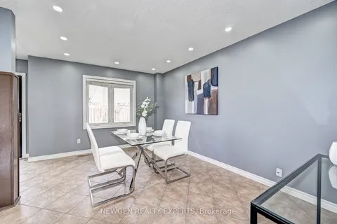 573 Burnett Ave, Cambridge, ON N1T 1M6