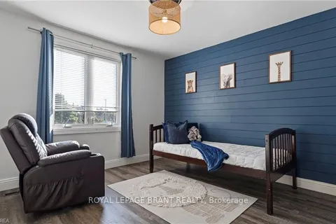 71 Garden Cres, Brant, ON N3L 3T1