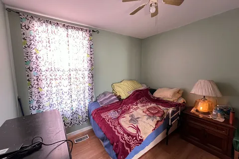 2 Pearl St, London, ON N5Z 1X2