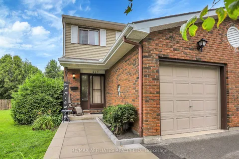 536 St Lawrence St, North Dundas, ON K0C 2K0