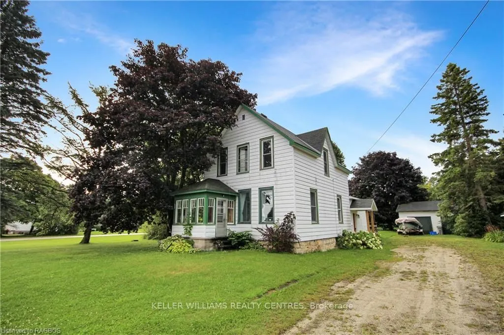 605 Frank St, South Bruce Peninsula, ON N0H 2T0