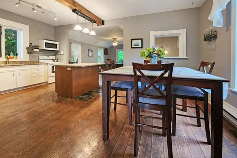 605 Frank St, South Bruce Peninsula, ON N0H 2T0