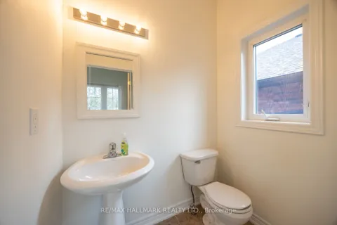 53 King St, Kawartha Lakes, ON K9V 1C4