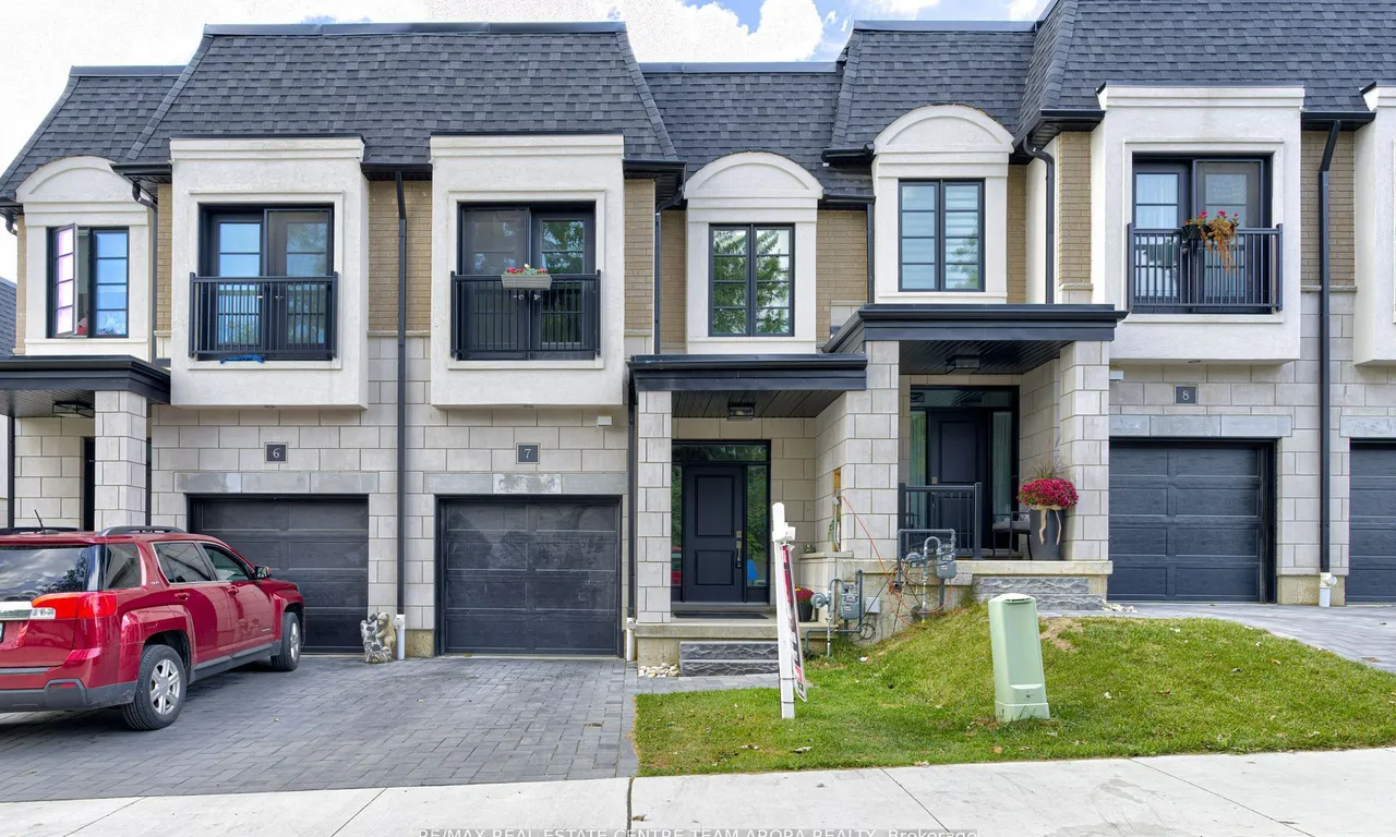 143 Elgin St, Cambridge, ON N1R 5H6