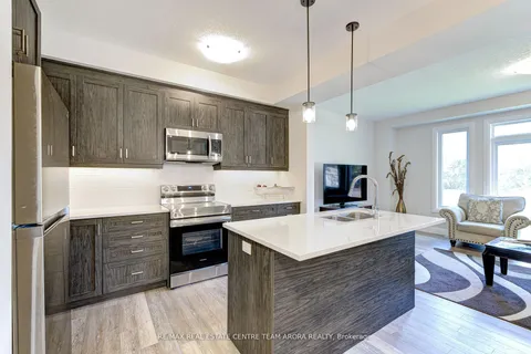 143 Elgin St, Cambridge, ON N1R 5H6