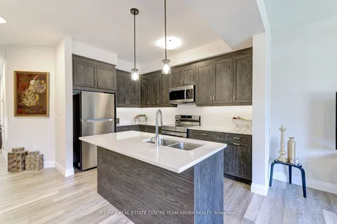 143 Elgin St, Cambridge, ON N1R 5H6