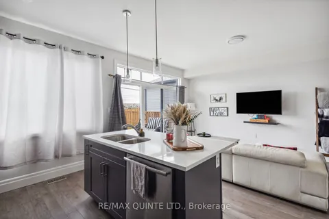 7 Allen St, Prince Edward County, ON K0K 2T0
