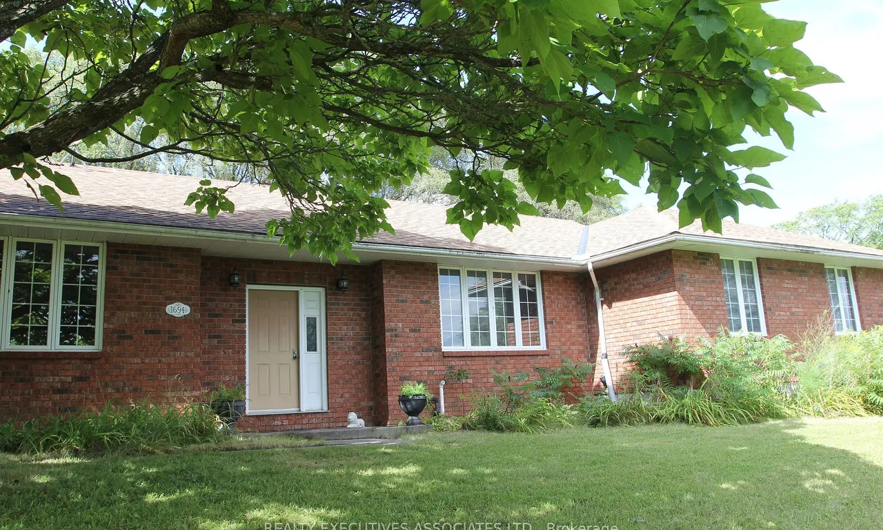 1694 Killoran Rd, Smith-Ennismore-Lakefield, ON K9J 6X5