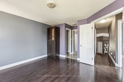 217 Crimson Cres, London, ON N5W 6G1