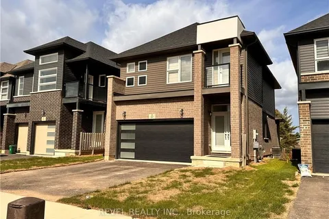 87 Caroline St, Welland, ON L3B 0J9
