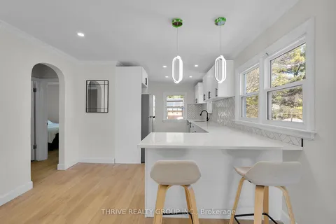 1346 Langmuir Ave, London, ON N5W 2G6